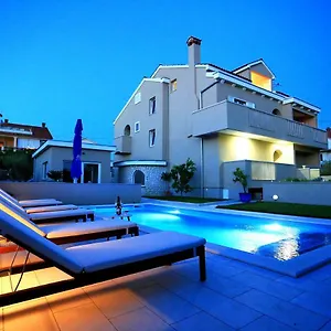 Lotos , Zadar Croatia